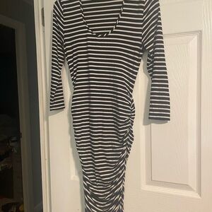 Ingrid & Isabel maternity dress XS